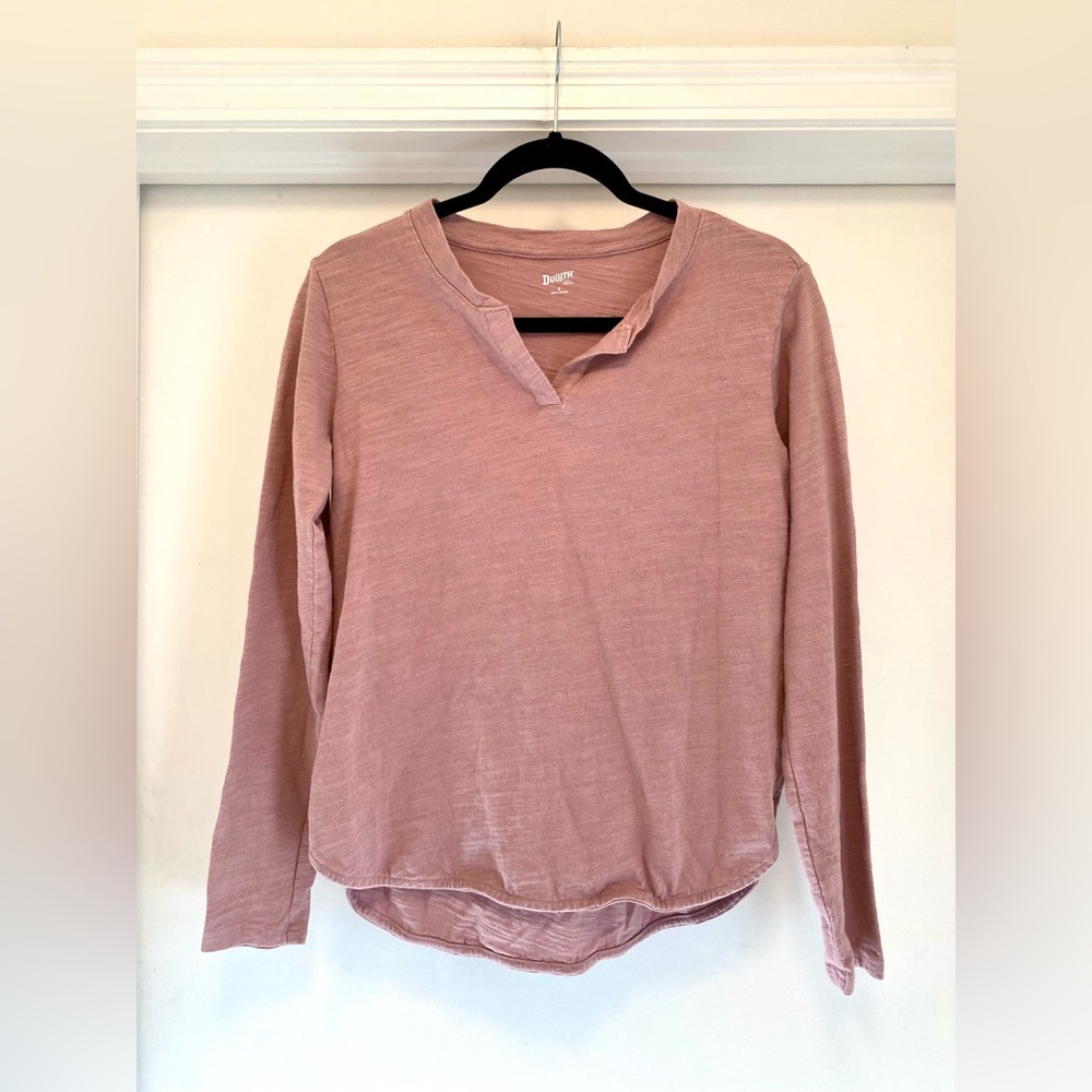 DULUTH Long Sleeve V Neck Shirt Women’s size small heavy weight mauve pink